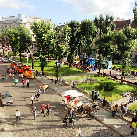 Old City Hotel Lviv Bagian luar foto