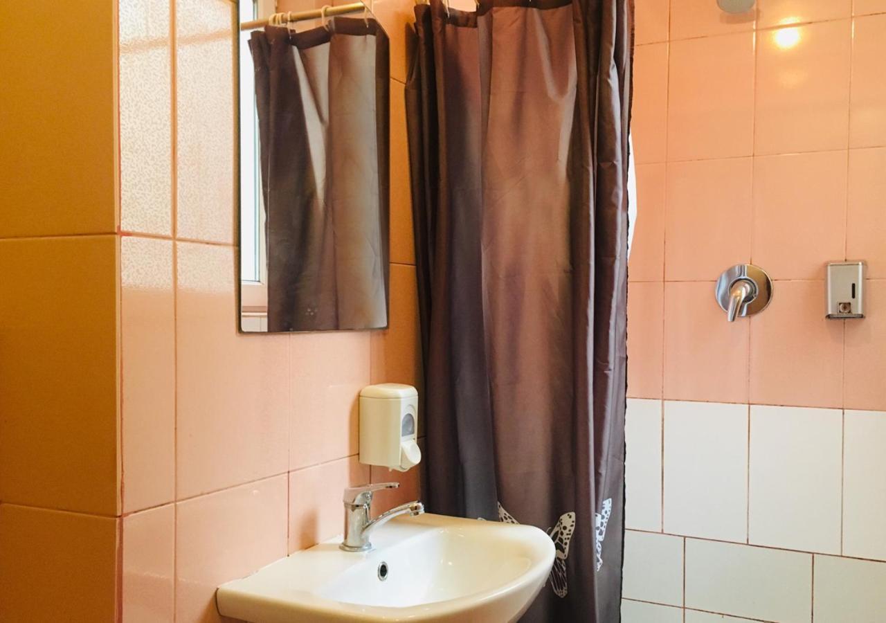 Old City Hotel Lviv Bagian luar foto